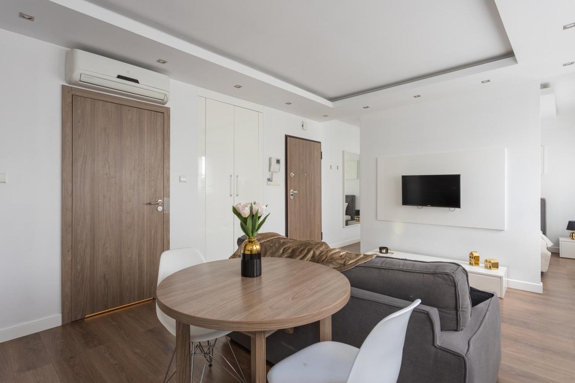 Golden Apartments Warsaw - Browary Warszawskie - Luxury & Cozy Apartments - Oxygen Residence- Wronia Extérieur photo