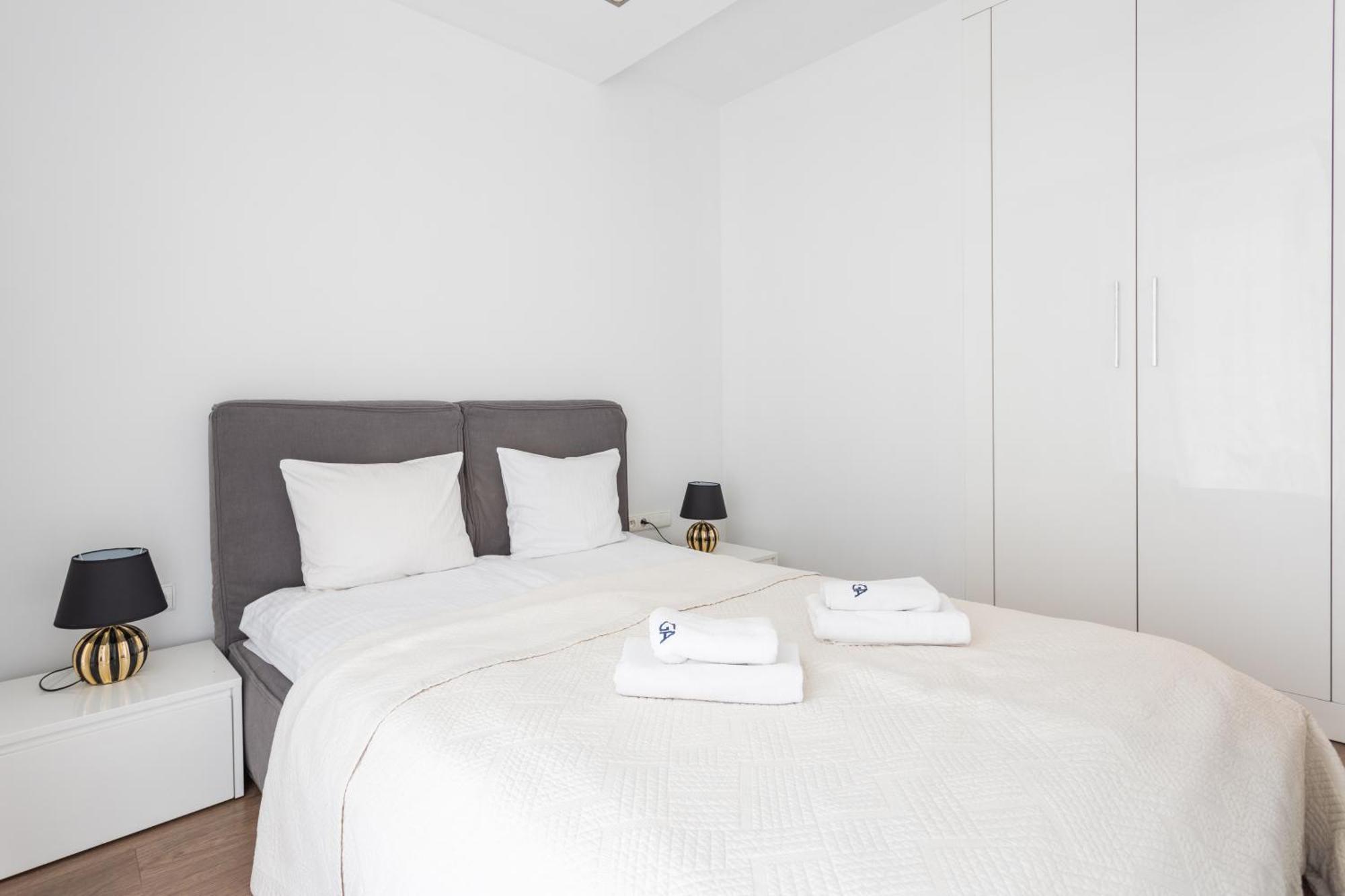 Golden Apartments Warsaw - Browary Warszawskie - Luxury & Cozy Apartments - Oxygen Residence- Wronia Extérieur photo